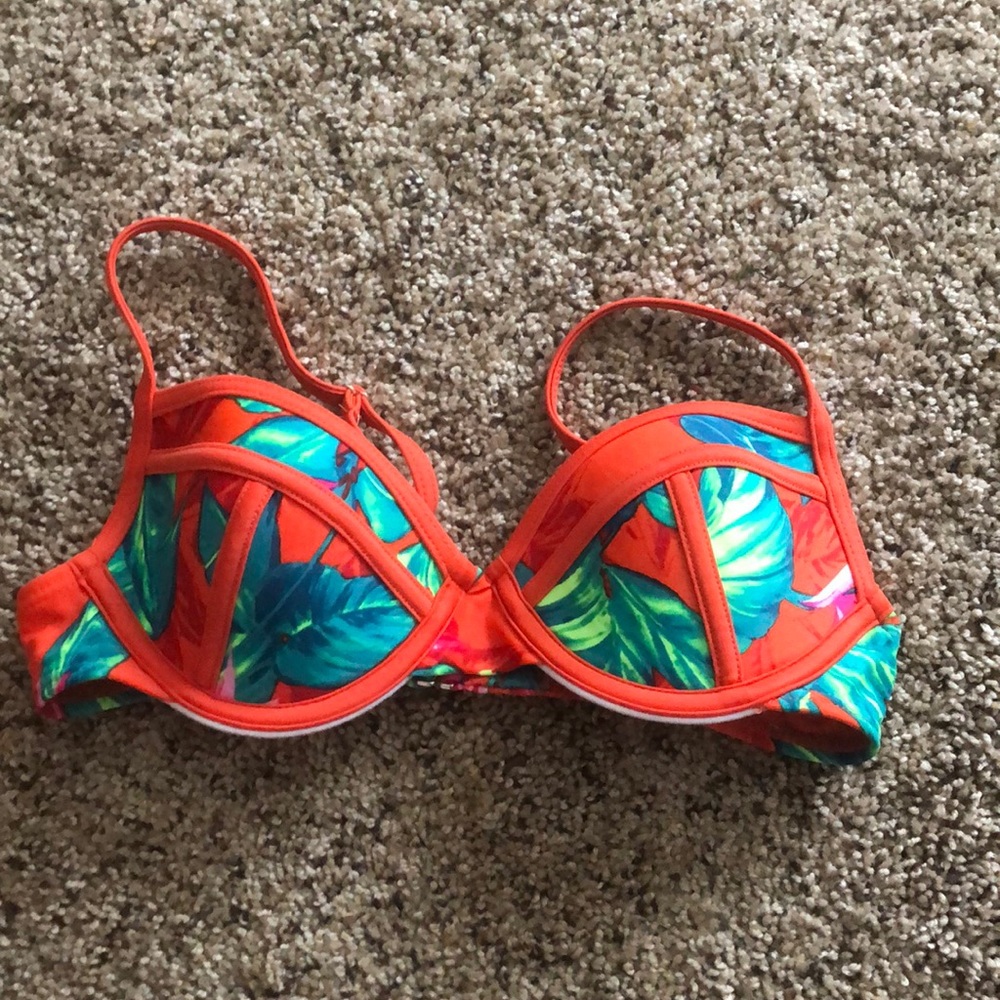 Xhilaration XS bikini top